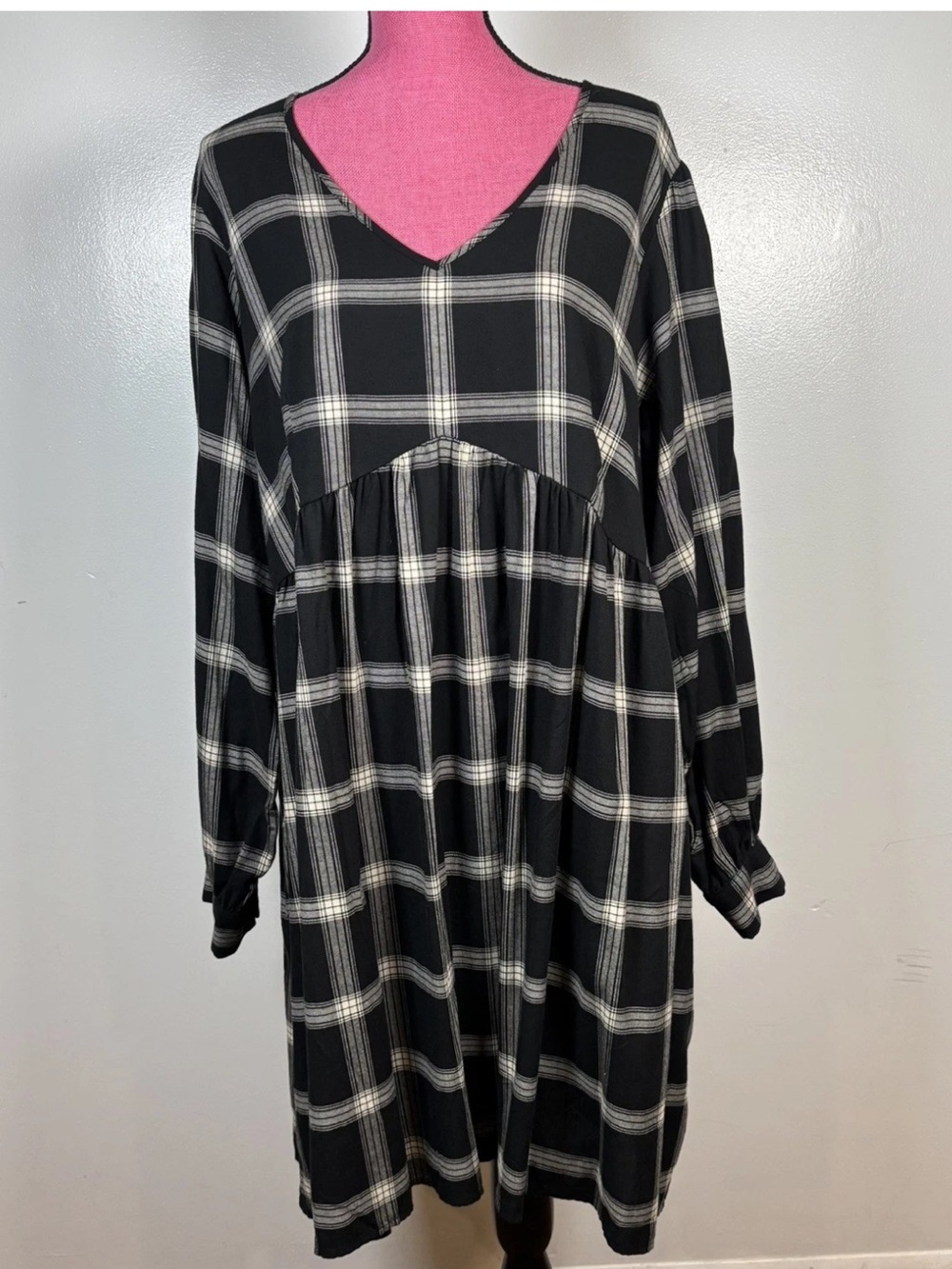 Knox Rose Plaid Babydoll Dress Size 1X Black Cream A-Line Short Academia Preppy